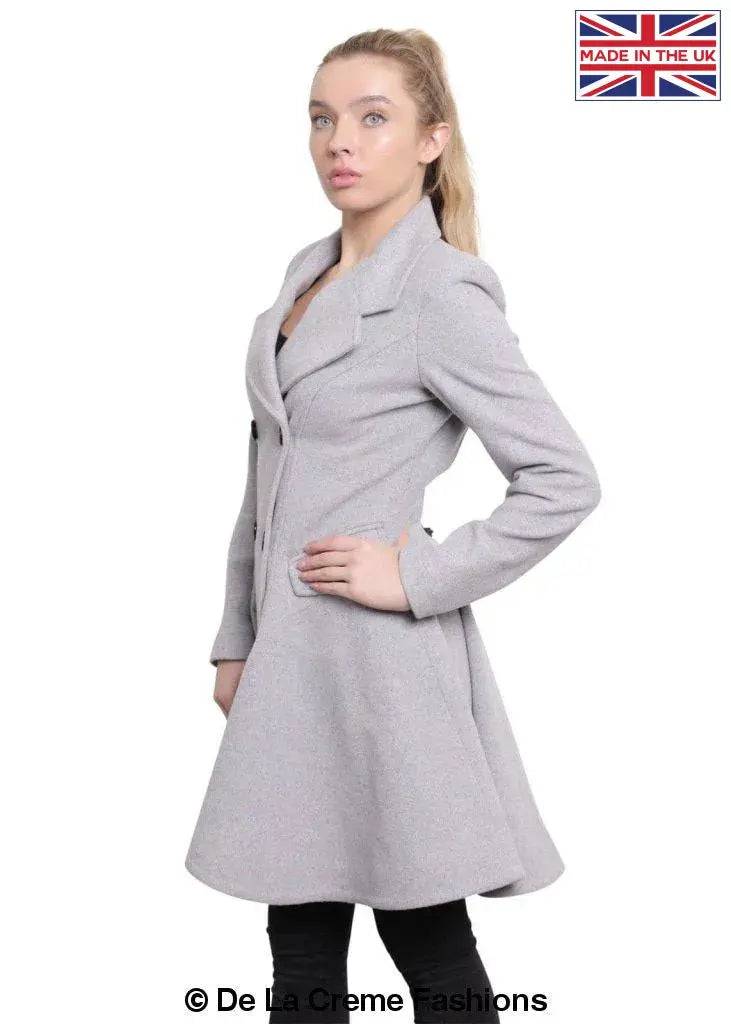 De La Crème - Women's Wool Blend Fit And Flare Coat