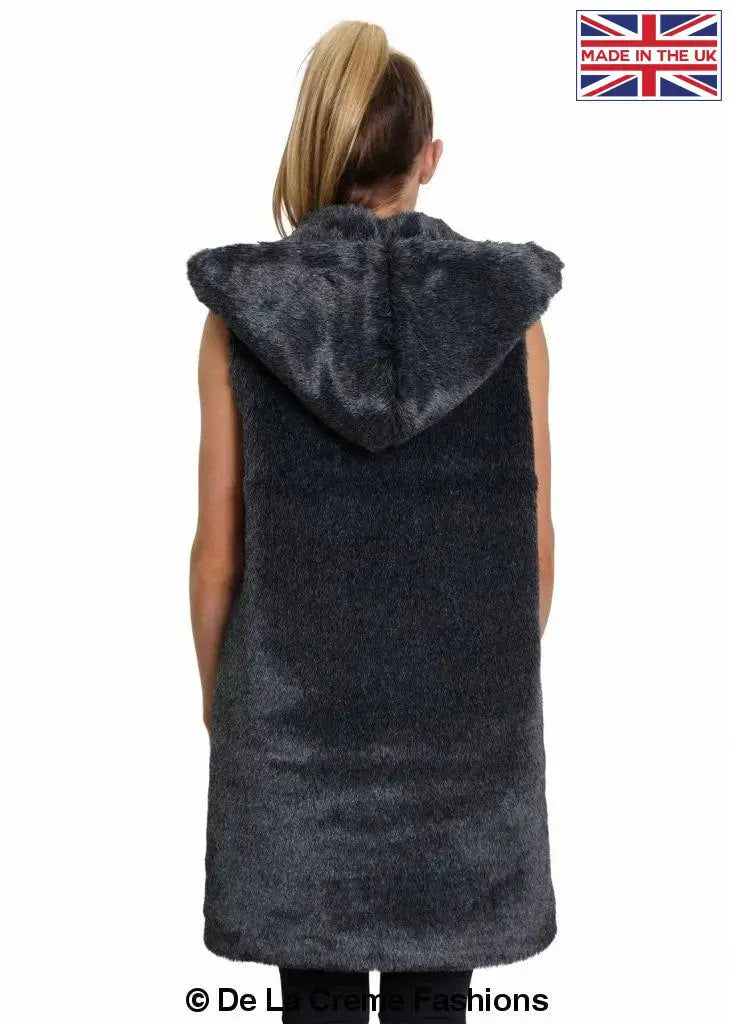 De La Creme - Women's Faux Fur Hooded Gilet