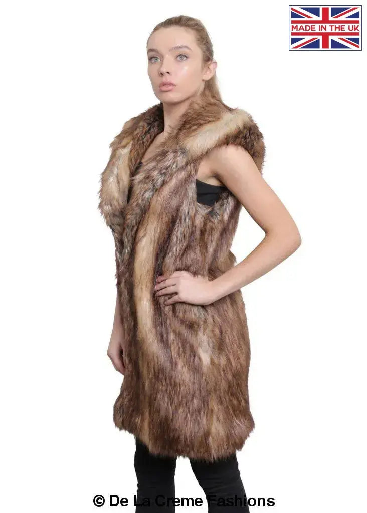 De La Creme - Women's Faux Fur Hooded Gilet