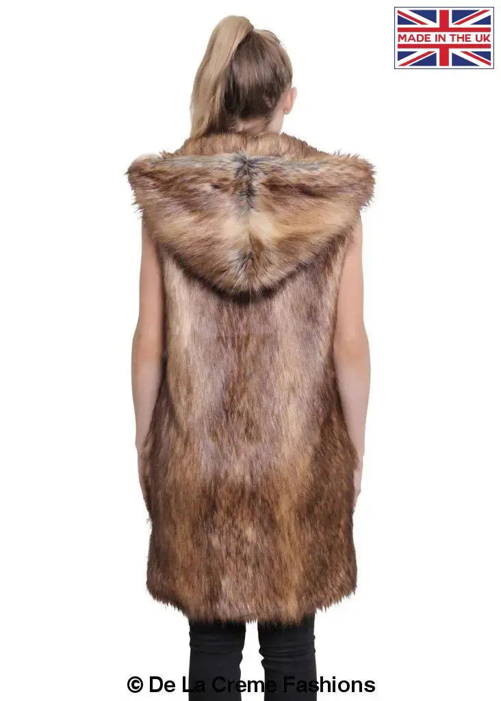 De La Creme - Women's Faux Fur Hooded Gilet