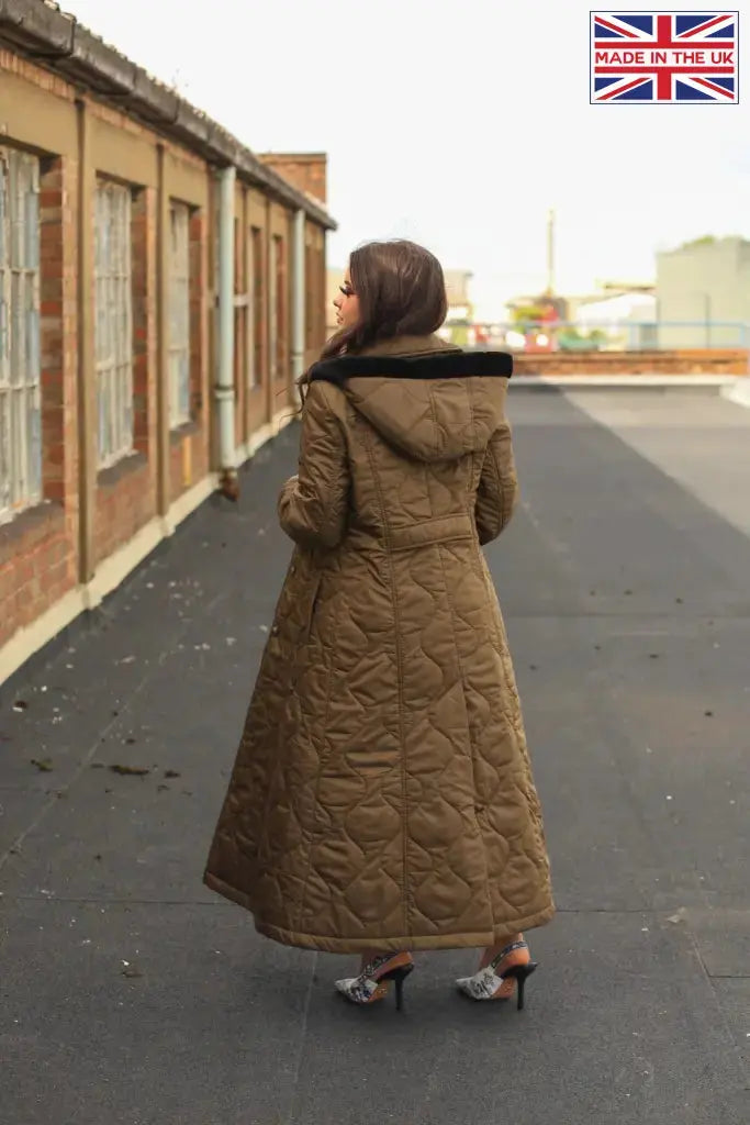 De La Creme Womens Quilted Single Breasted Longline Hooded Coat